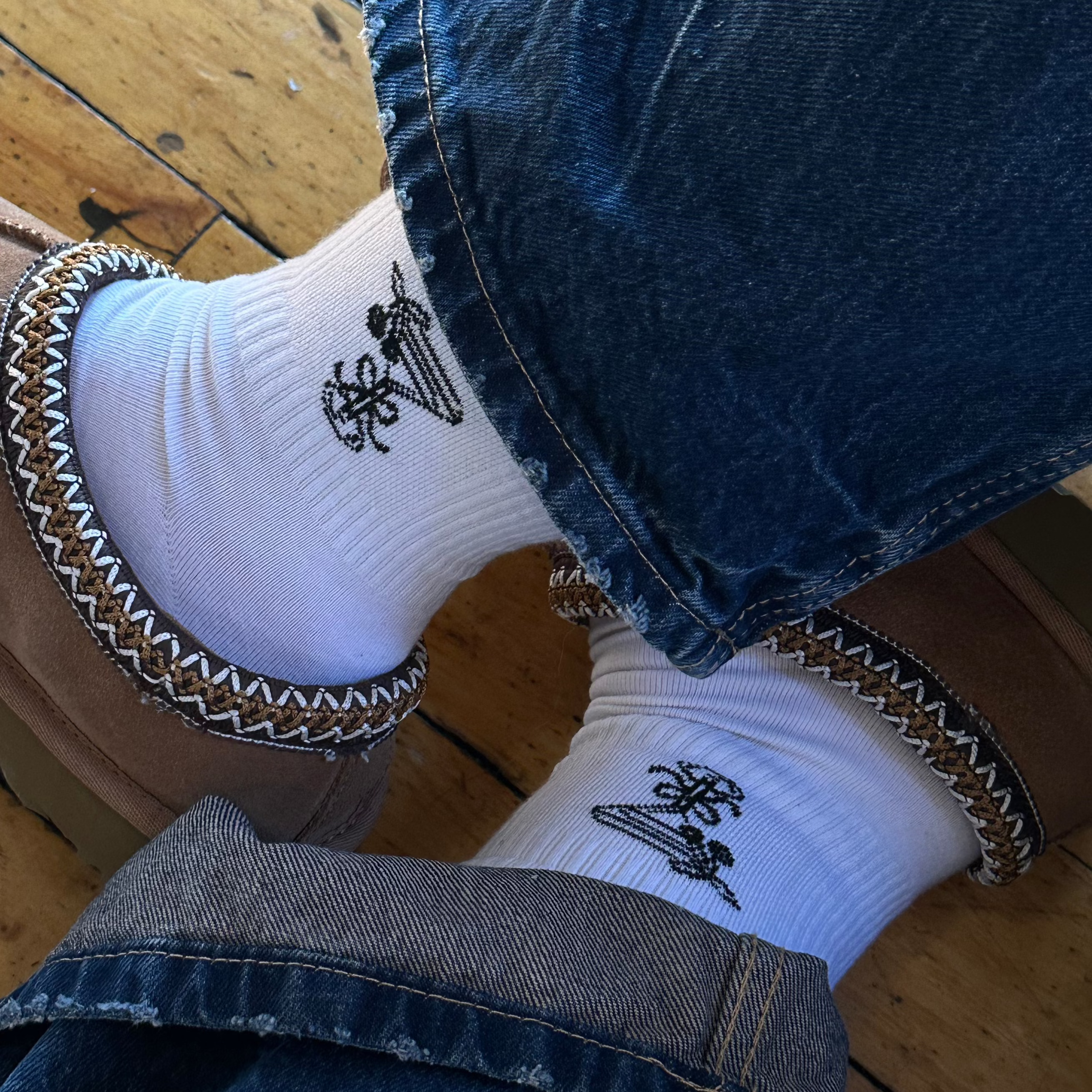Cherrytini – Luxe Comfort Socks