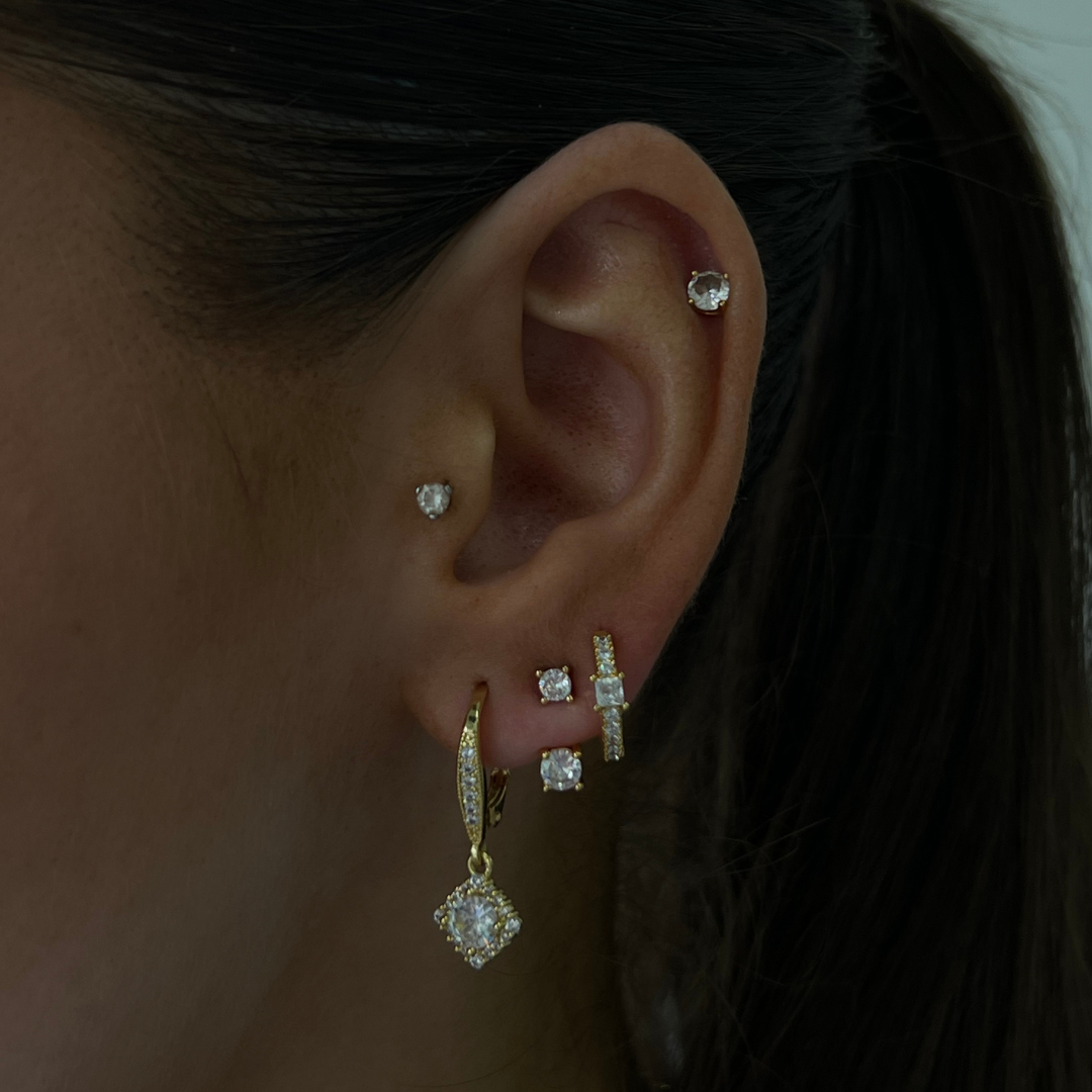 Chic Charm – Effortless Elegance Earrings