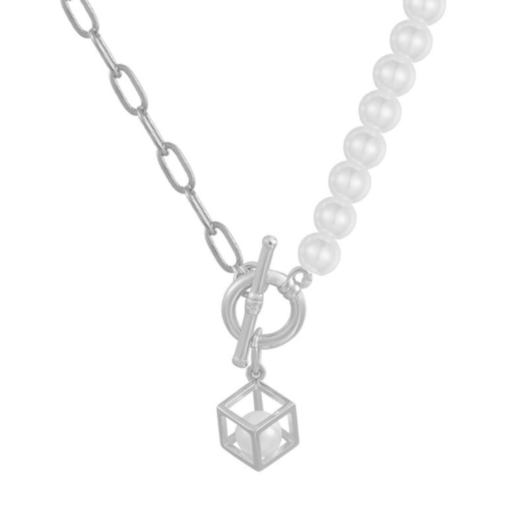 Cubic Charm – Timeless Elegance Redefined