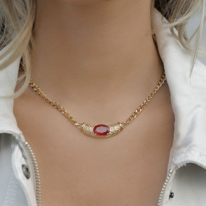 Radiant Rouge – Luxe Elegance Redefined