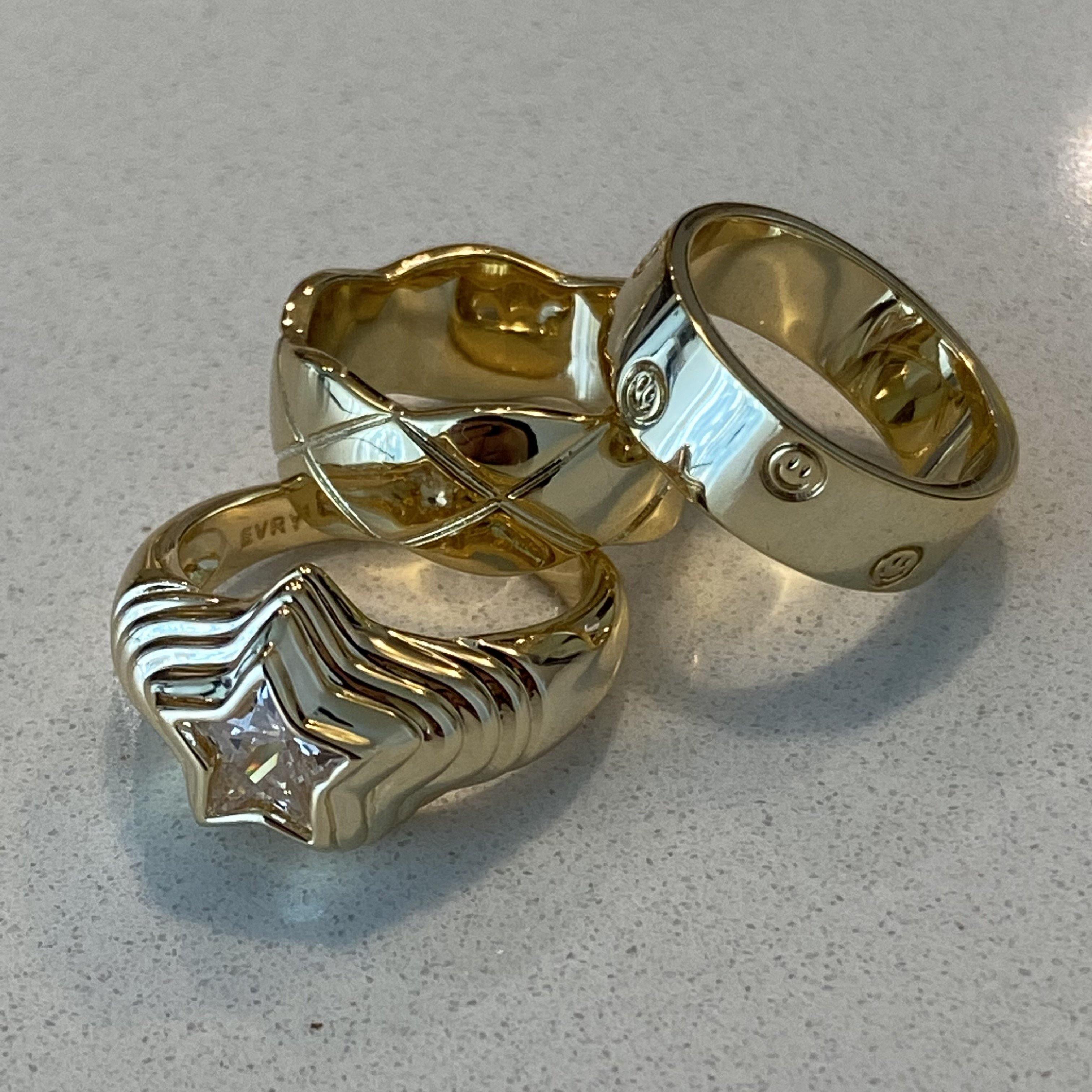 Radiant Joy – Luxe Comfort Ring