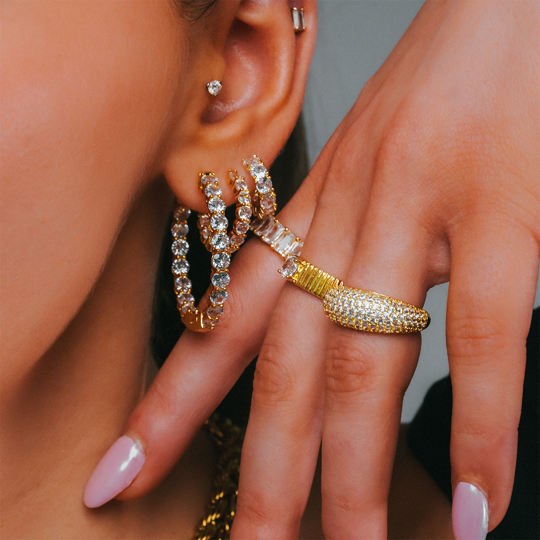 Celeste – Chic Frosted Elegance