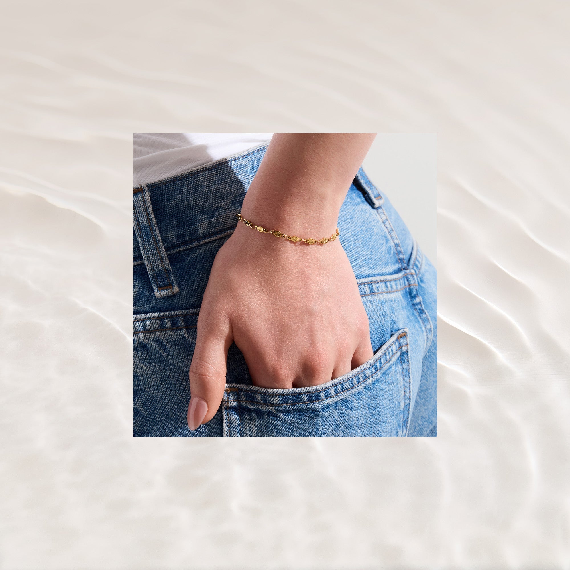 Solar Luxe – Radiant Mini Bracelet