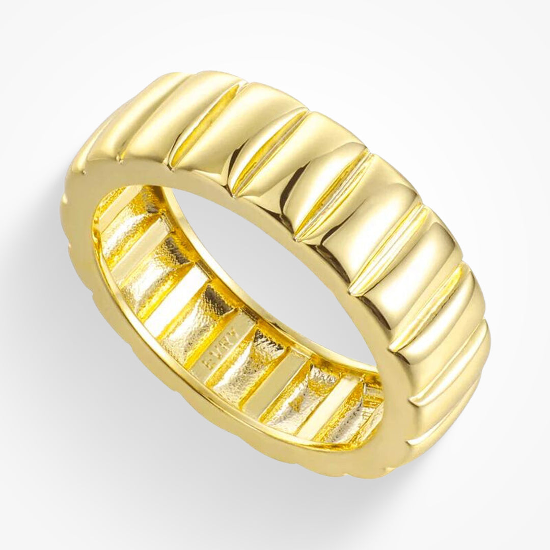 Bricks Ring – Timeless Luxury Redefined
