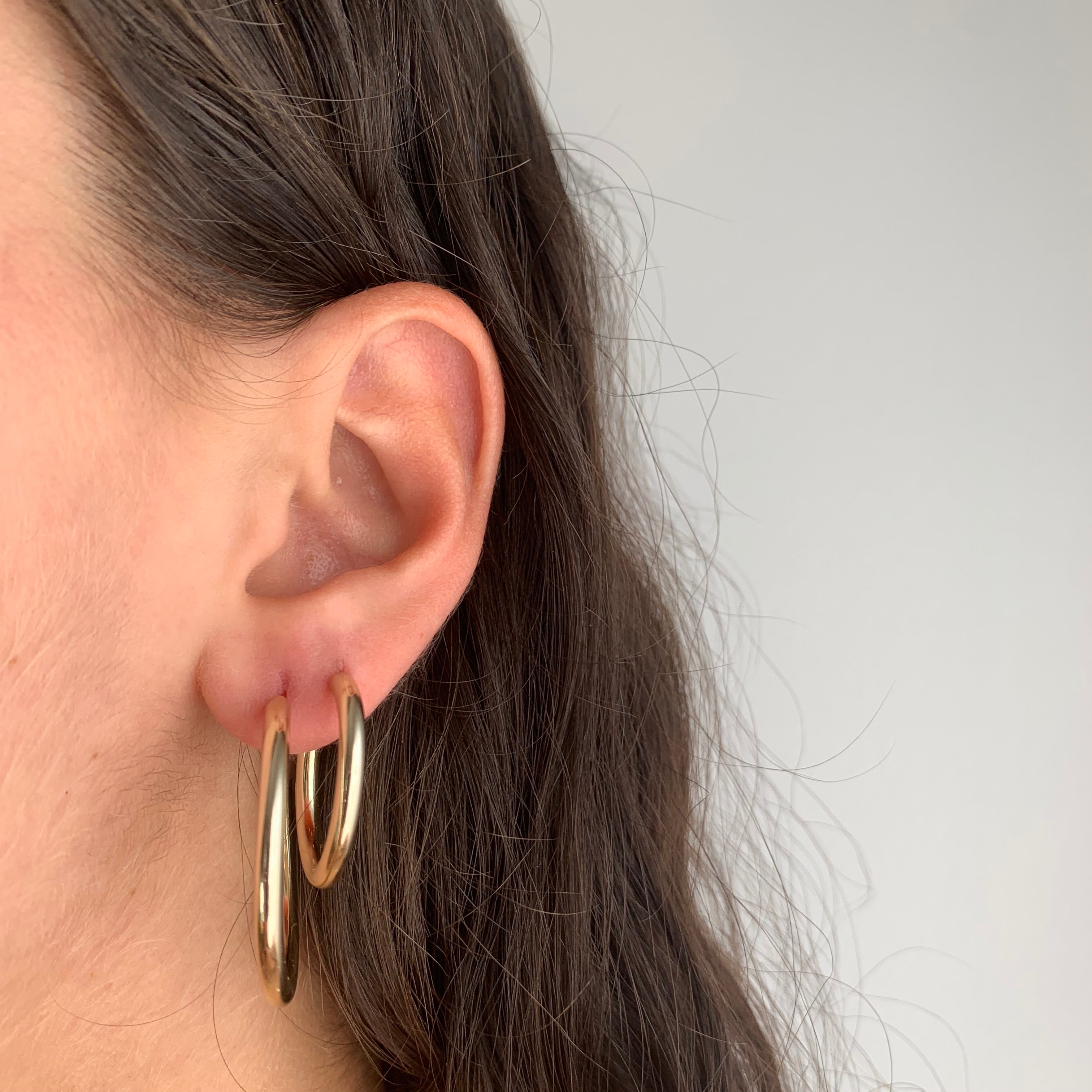 Brooklyn Hoops – Effortless Chic Comfort