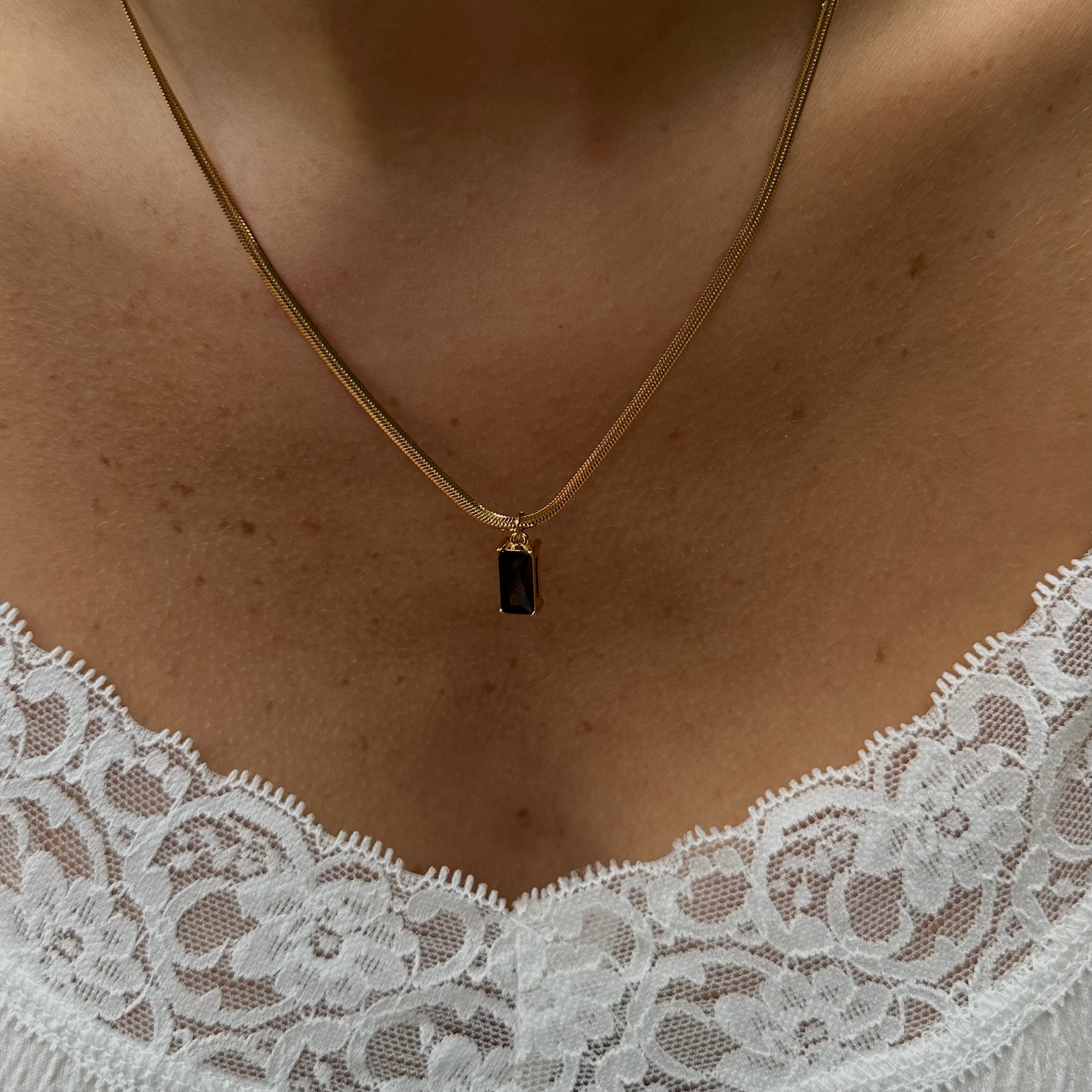 Celeste – Luxe Champagne Elegance