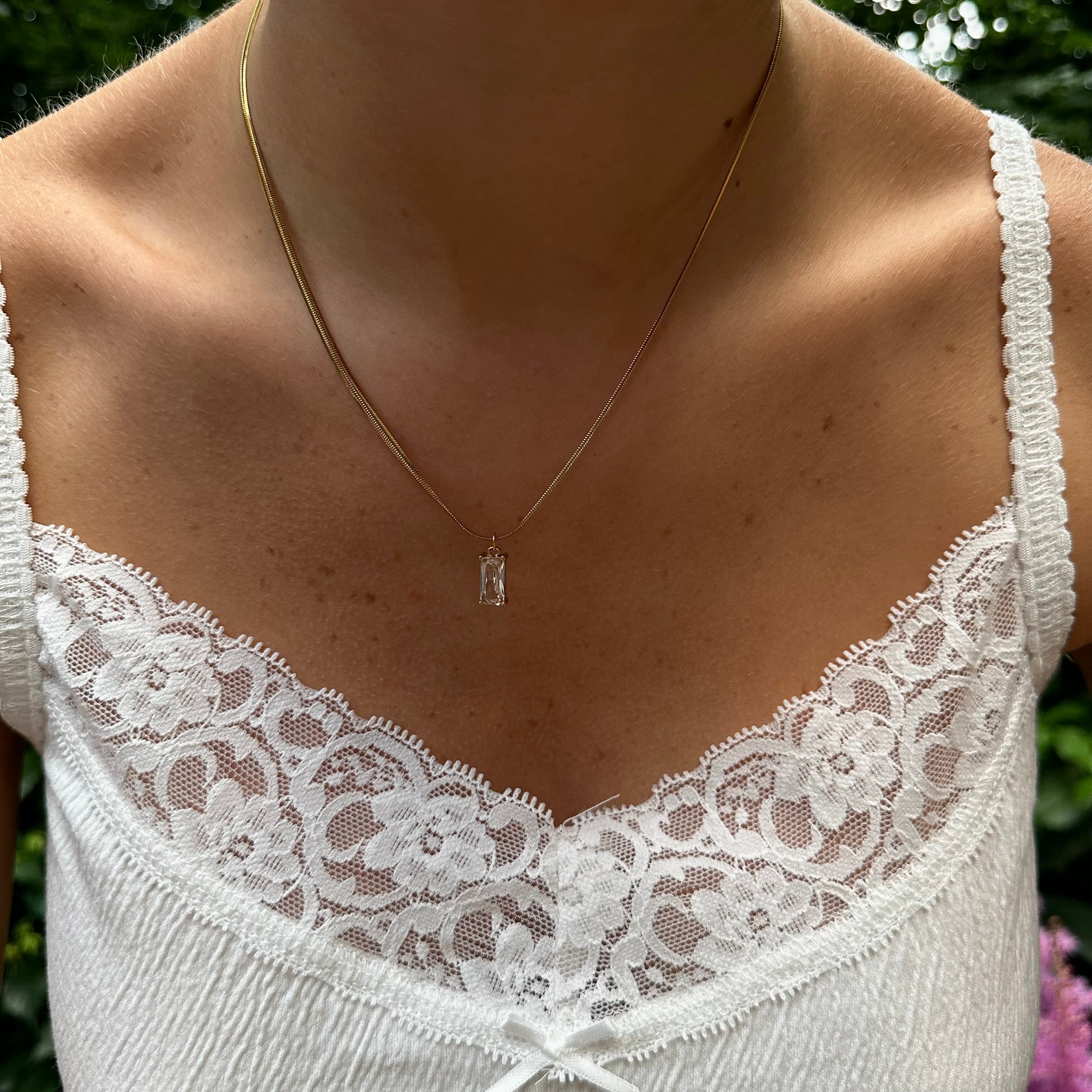 Celeste – Luxe Champagne Elegance