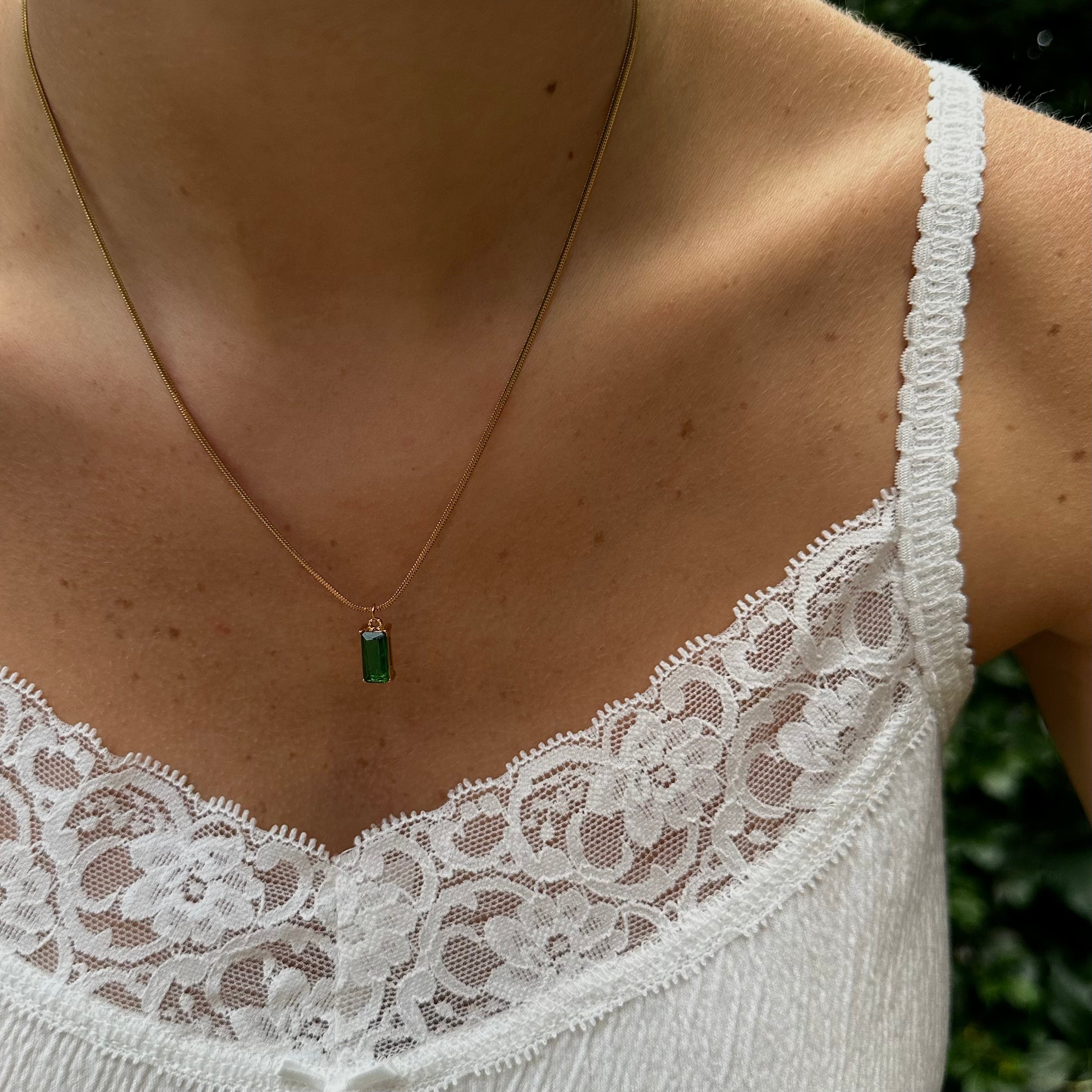 Celeste – Luxe Champagne Elegance