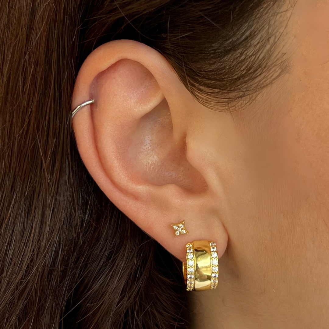 “Couture Earrings – Timeless Elegance Redefined”