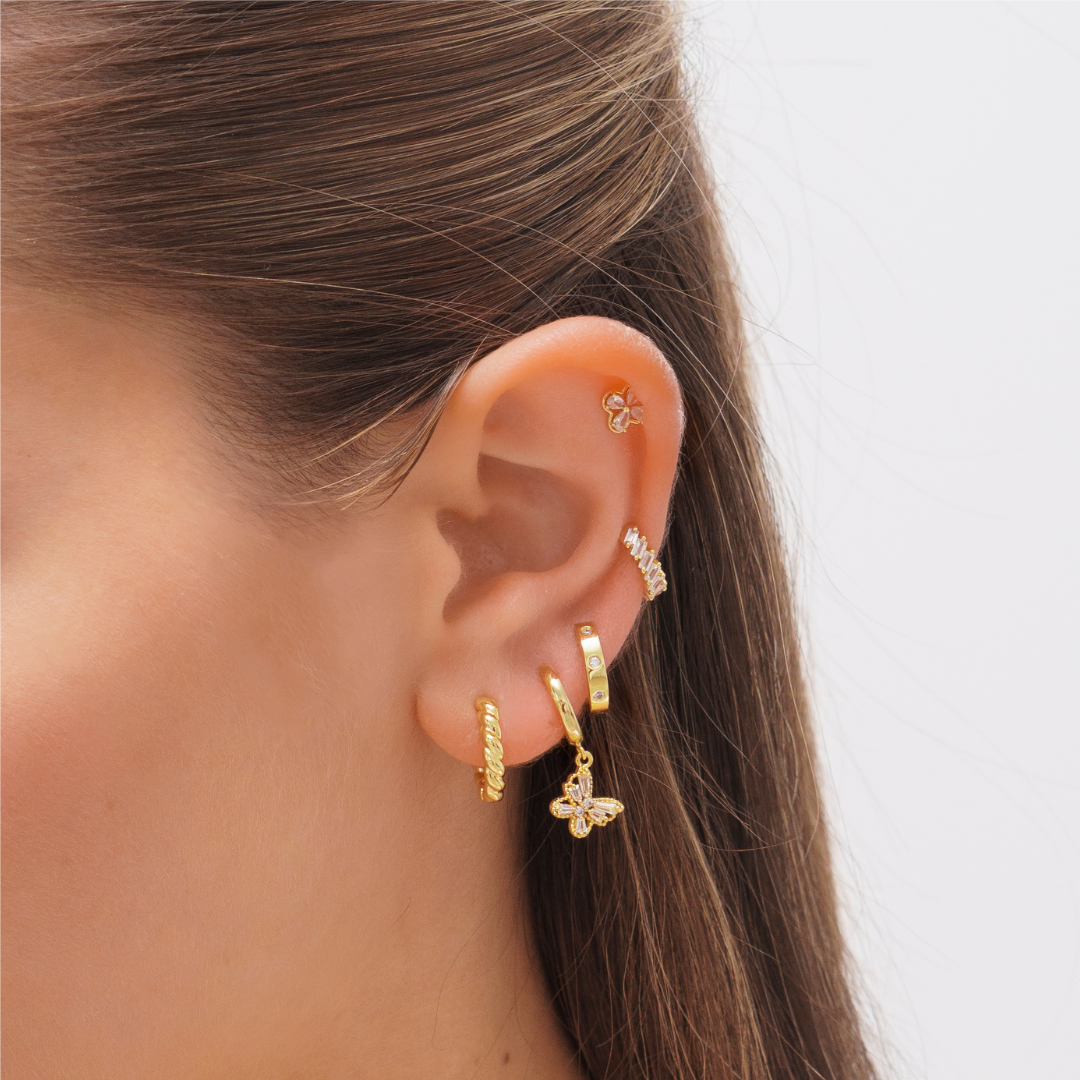 Croissant Charm – Effortless Elegance