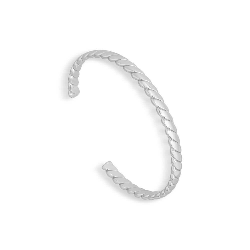 Celeste – Luxe Crossed Bangle Design