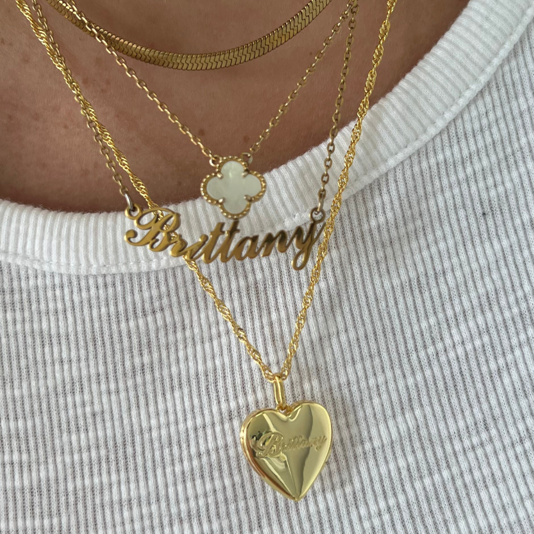 Heartfelt Elegance – Personalized Locket Necklace