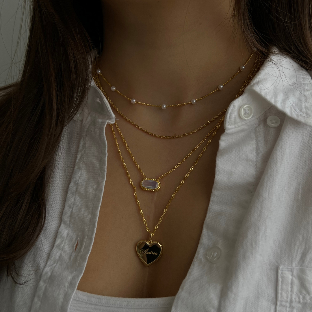 Heartfelt Elegance – Personalized Locket Necklace
