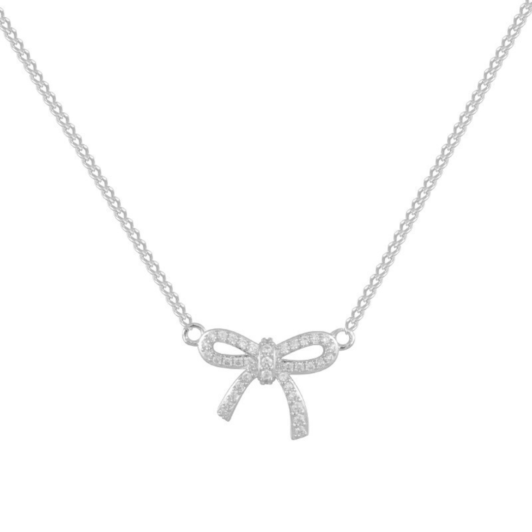 Dolly – Timeless Elegance in Adornment