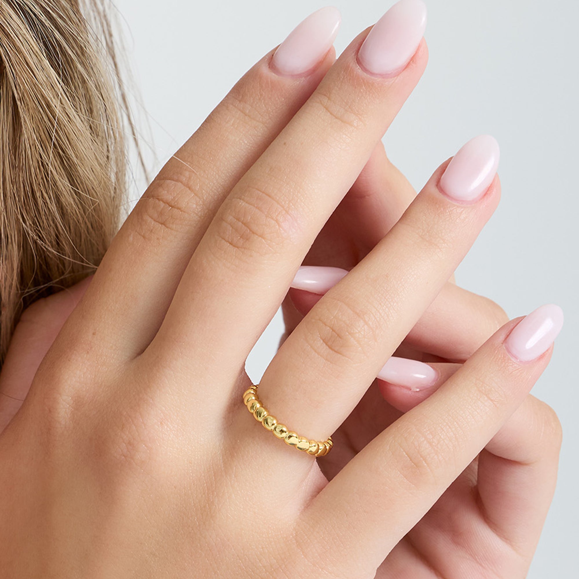 Celeste – Chic Dotted Elegance