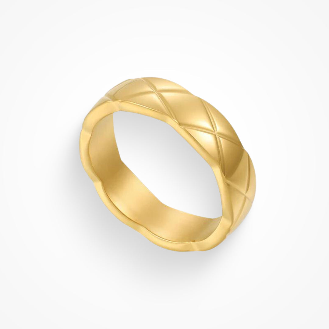 Enchanted Elegance – Dream Girl Ring