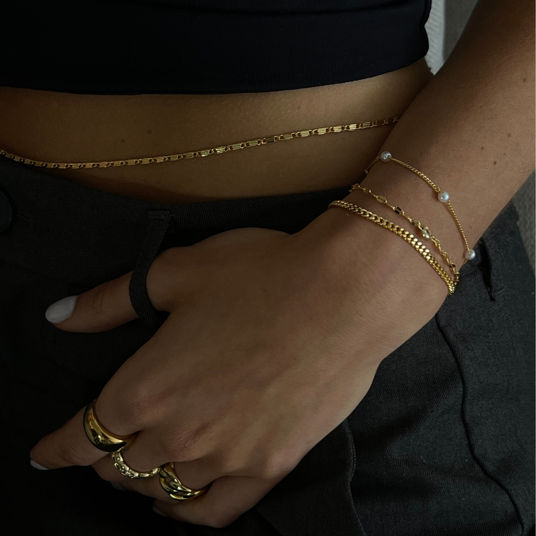 Enchanted Elegance – Timeless Bracelet Luxury