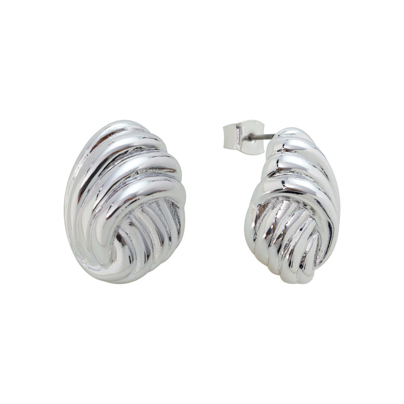 Entangled Elegance – Artful Earring Design