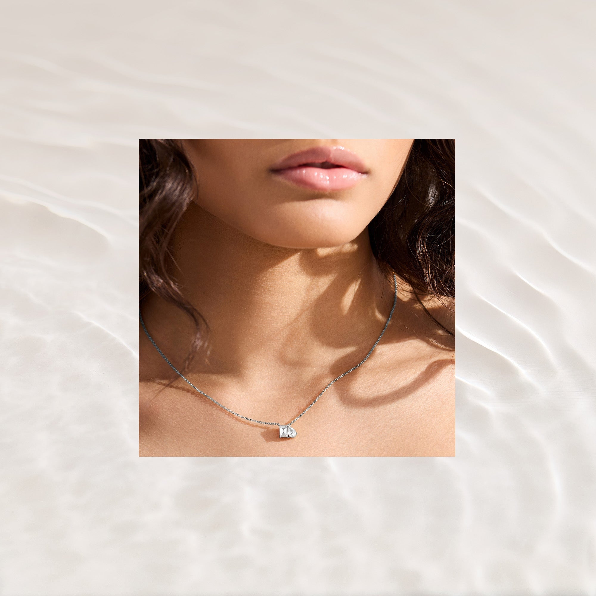 Elysian Harmony – Timeless Pendant Perfection