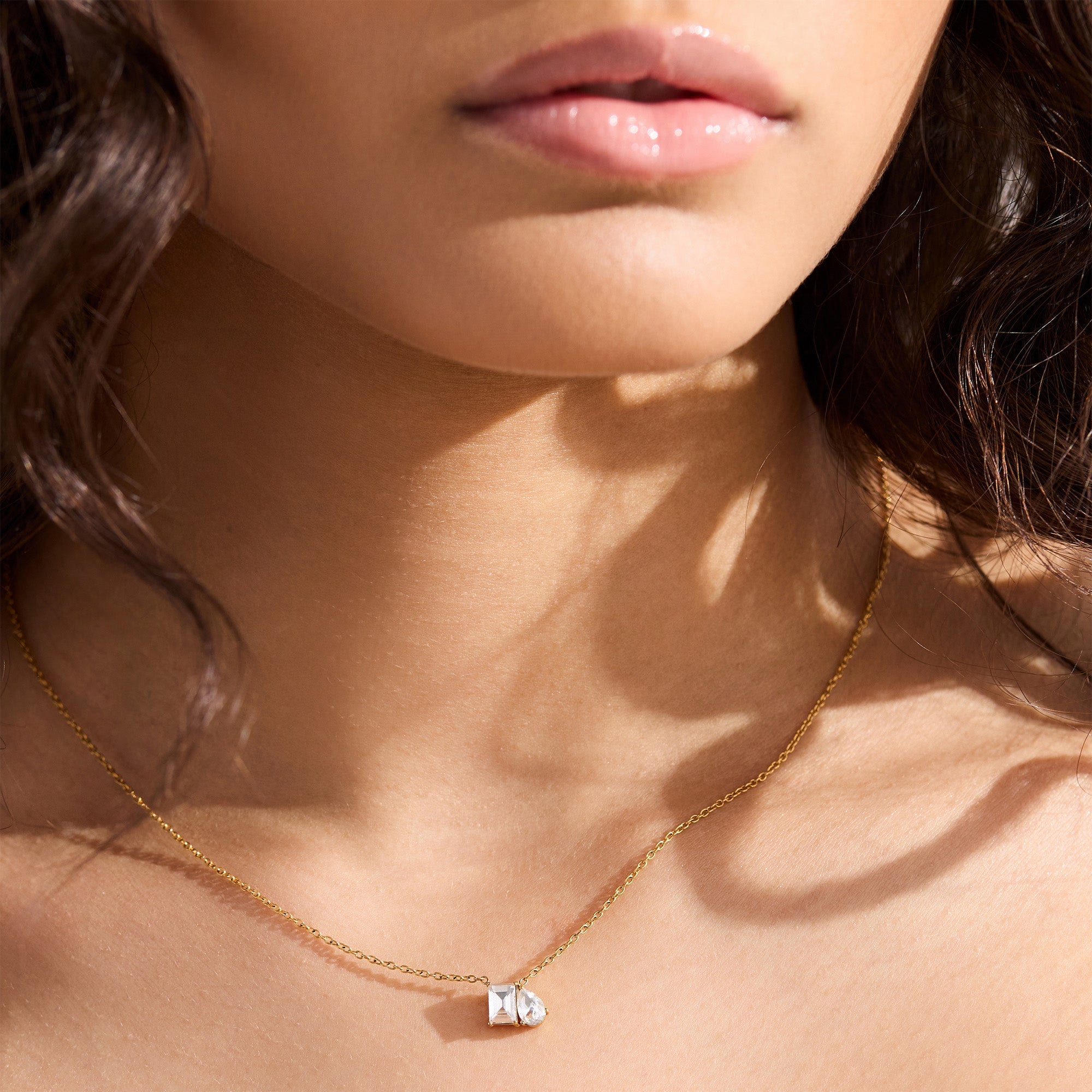 Elysian Harmony – Timeless Pendant Perfection