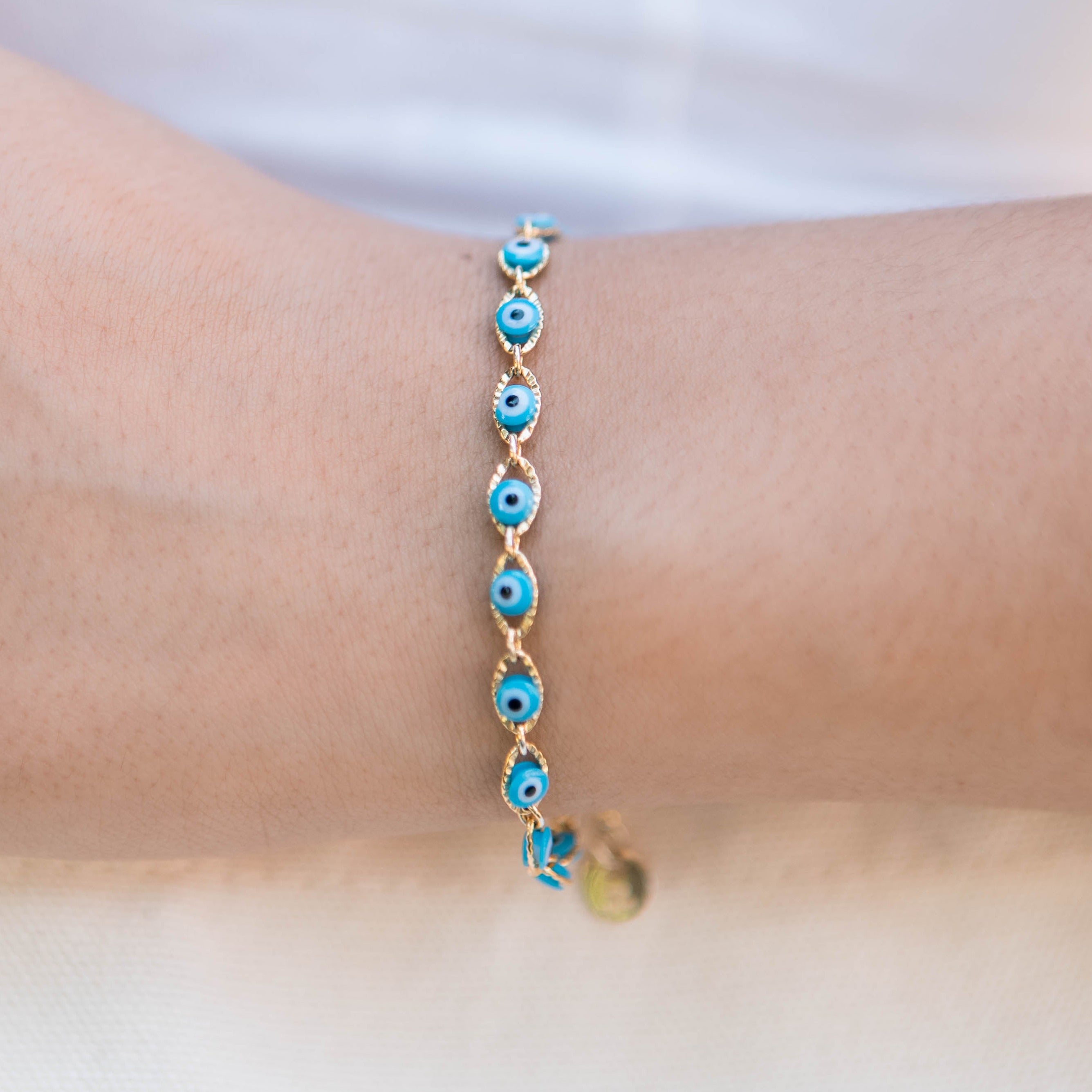 Eyeconic – Luxe Comfort Bracelet