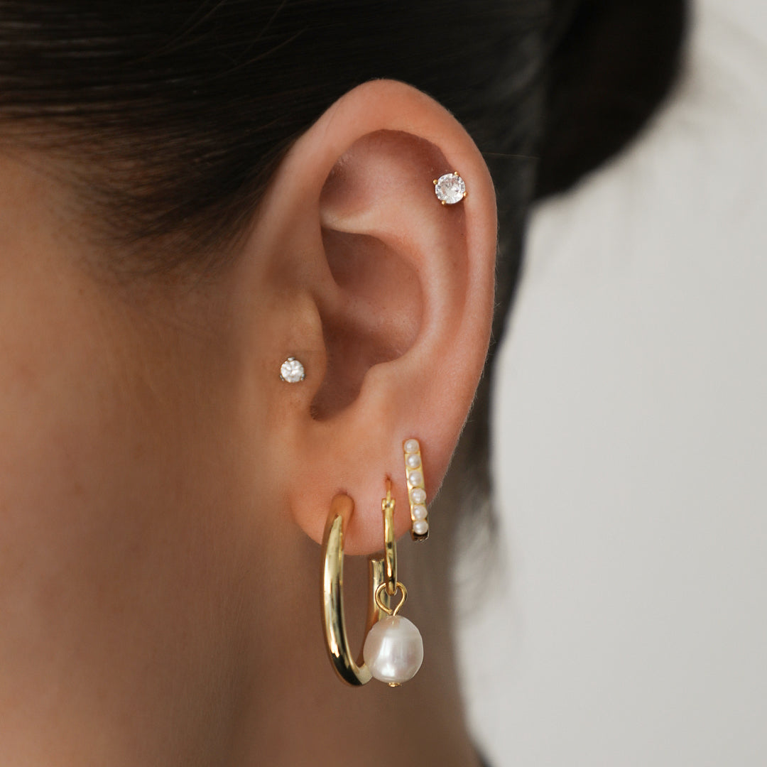 Opulent Pearl Drops – Timeless Elegance