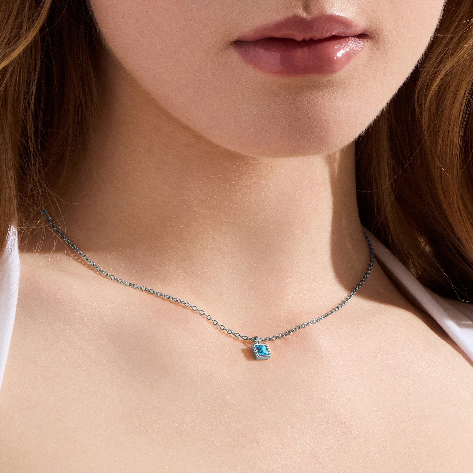 Faye – Luxe Birthstone Elegance