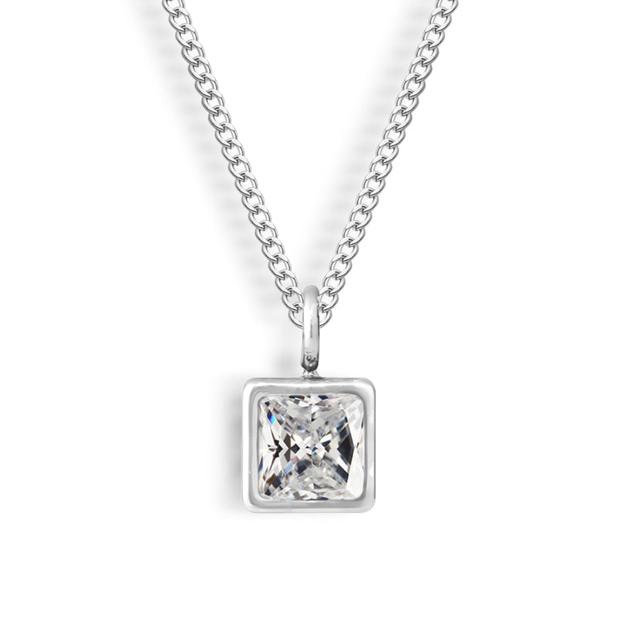 Faye – Luxe Birthstone Elegance