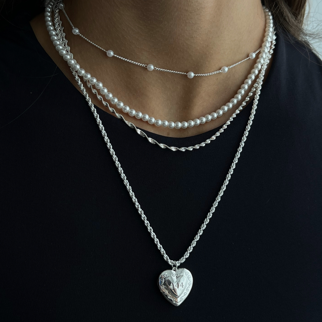 Celeste – Luxe Pearl Charm Necklace