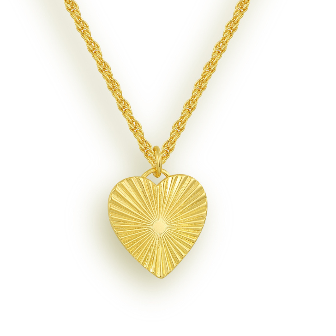 Heartbreaker – Timeless Elegance Redefined