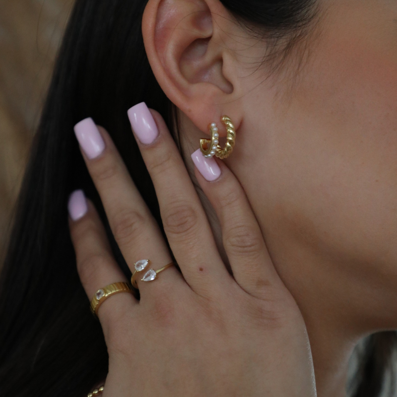 Heavenly Elegance – Luxe Comfort Earrings