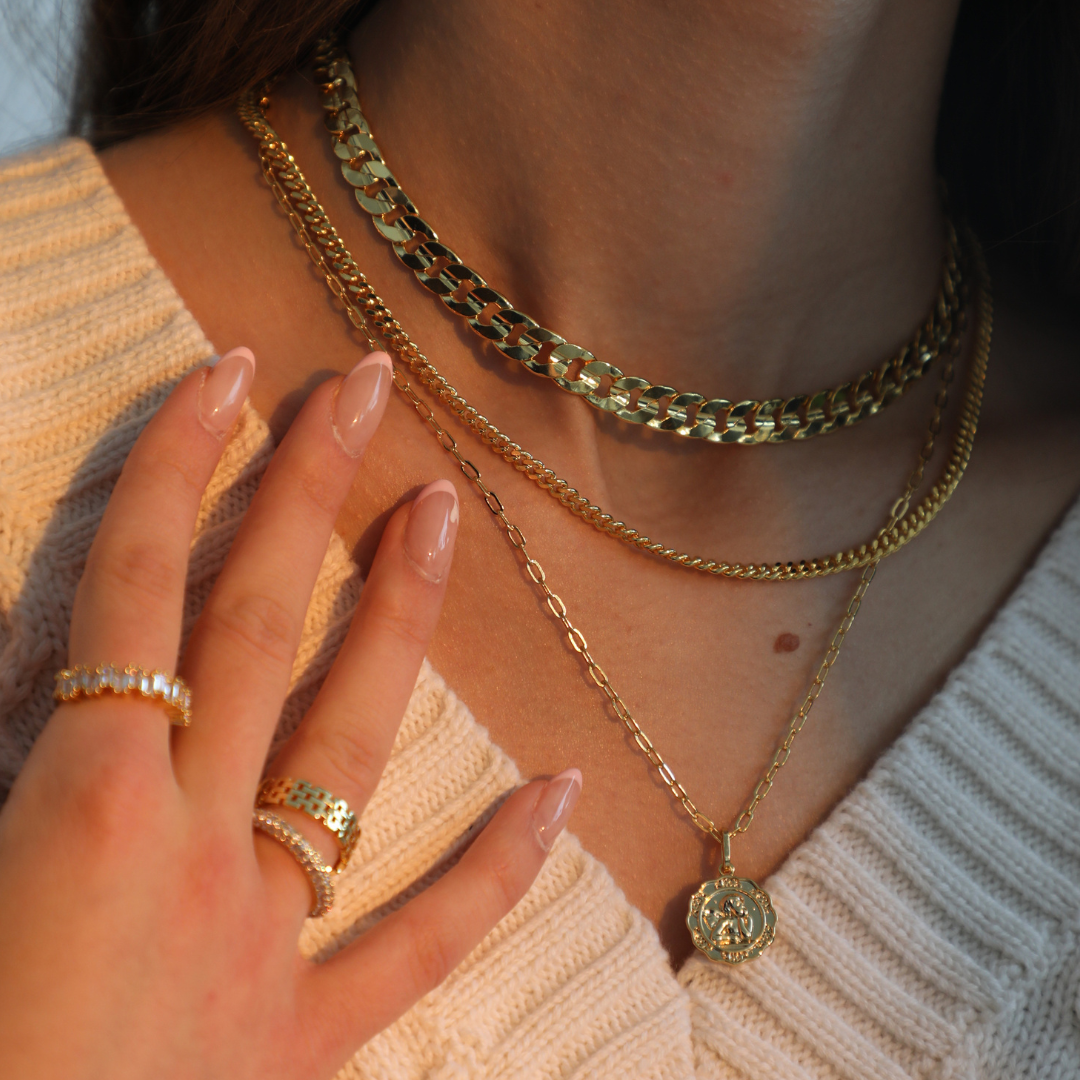 Celestial Charm – Exquisite Elegance Necklace