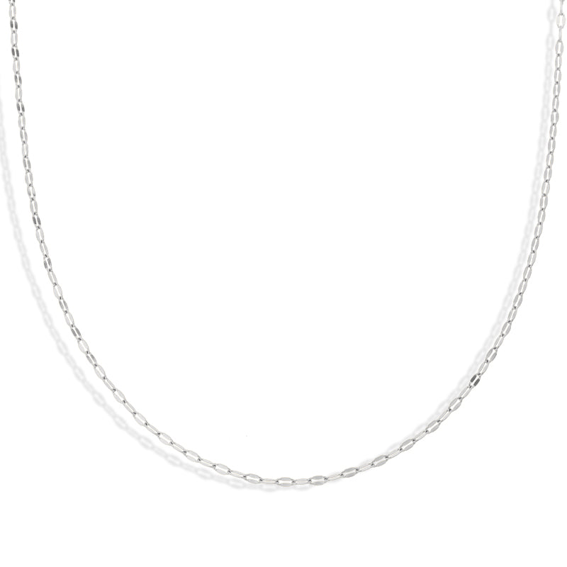 Julia – Timeless Elegance in Design
