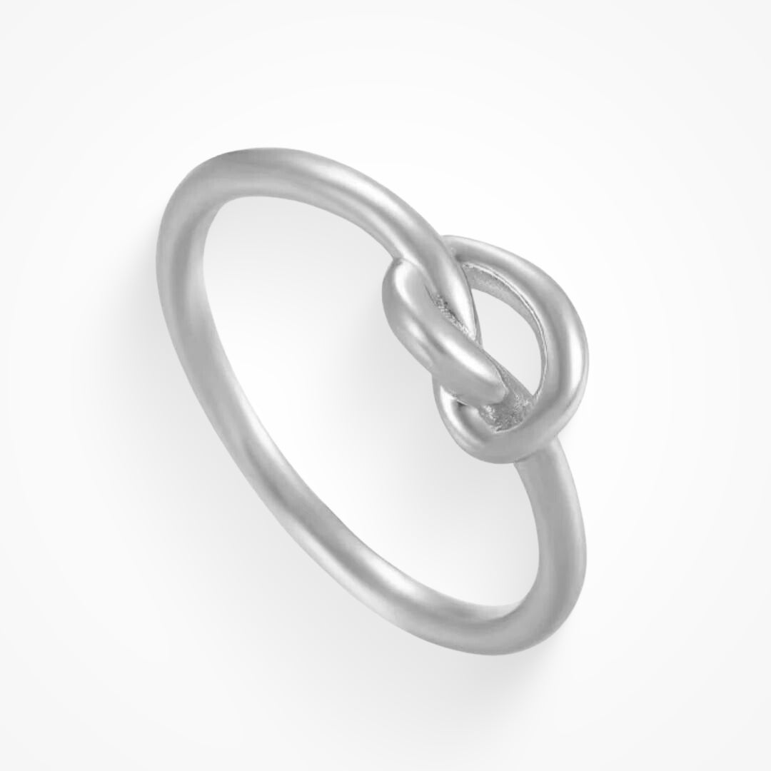 Serenity Knot Ring – Timeless Elegance