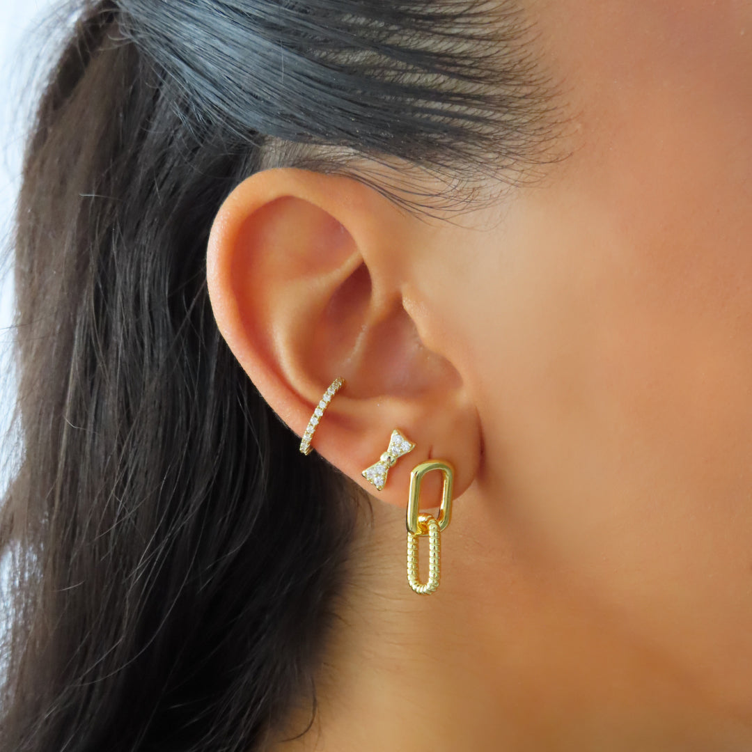 Link Luxe – Effortless Elegance Earrings