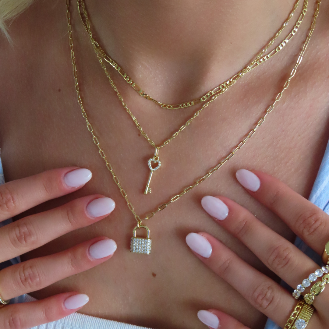 Enchanted Elegance – Luxe Lock Necklace