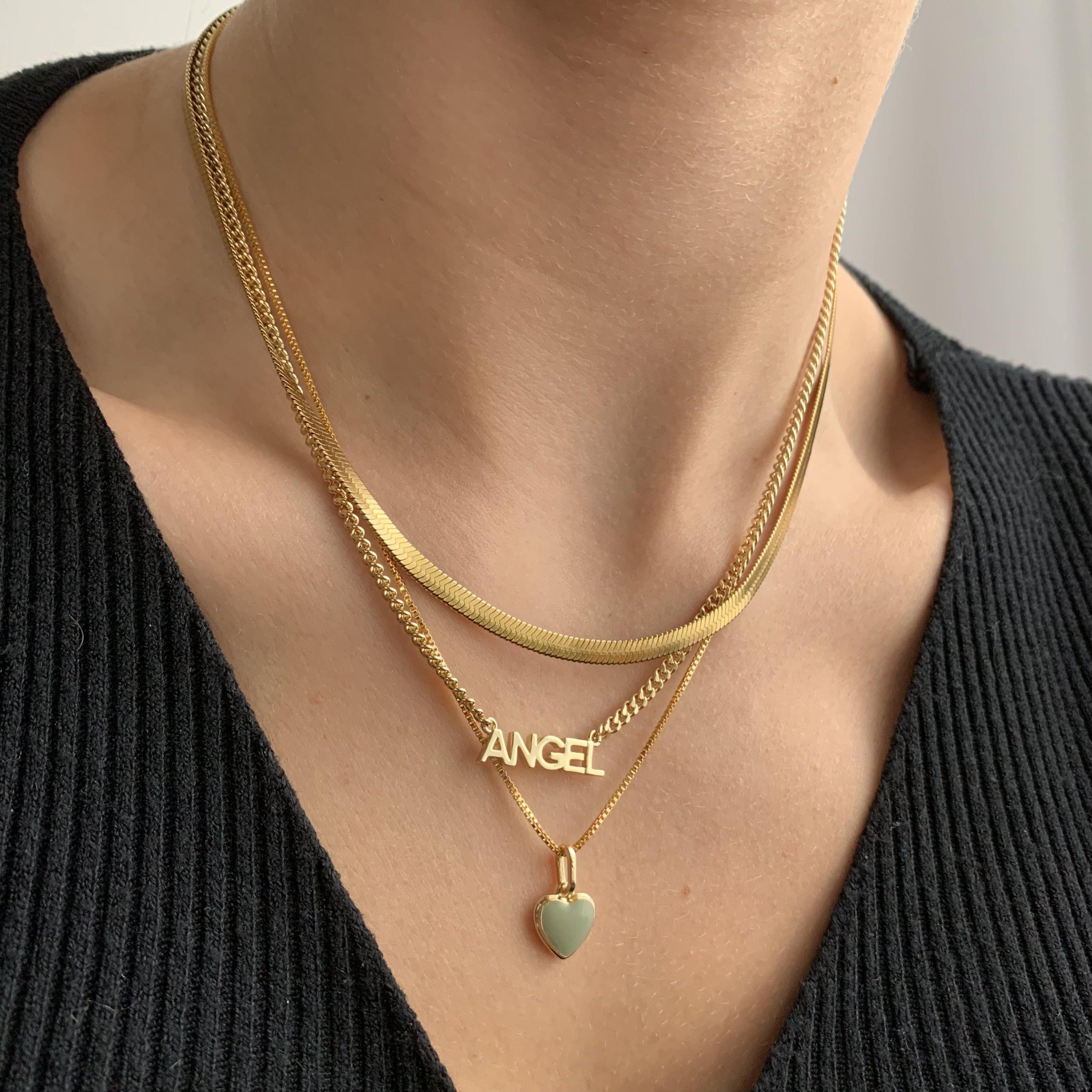 Affectionate Elegance – Love Actually Necklace