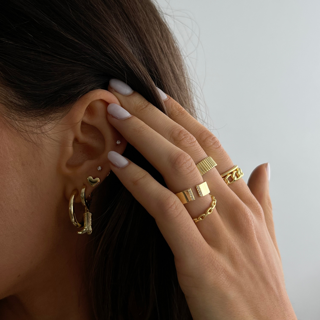 Amore – Luxe Heartfelt Earrings