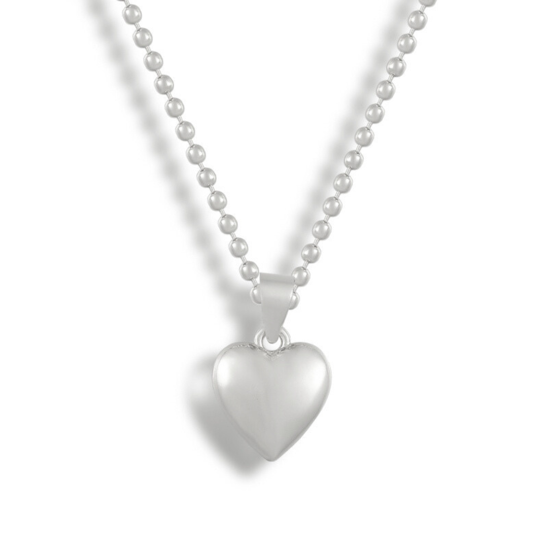 Whispered Affection – Luxe Pendant Necklace