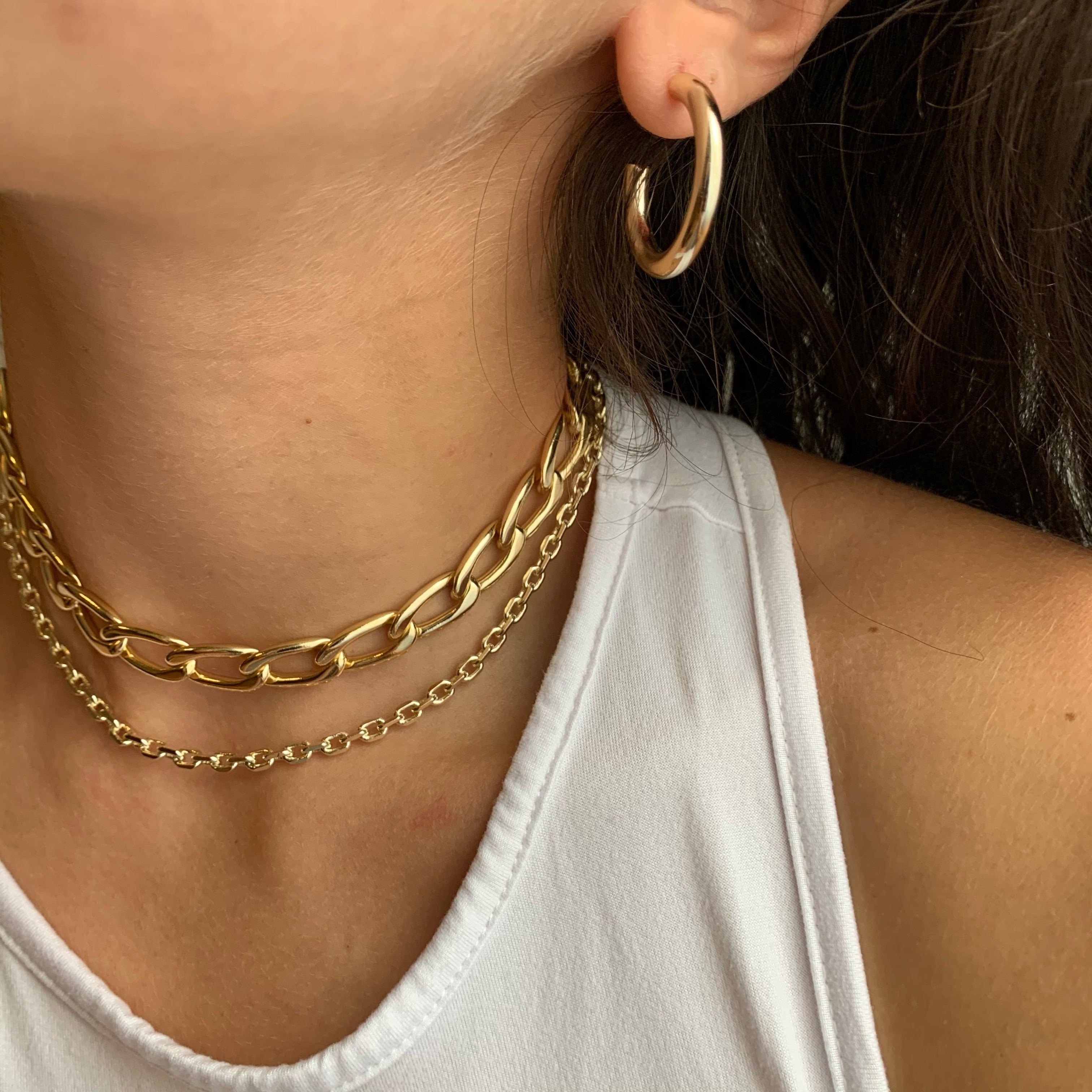 Manhattan Hoops – Chic Comfort Redefined