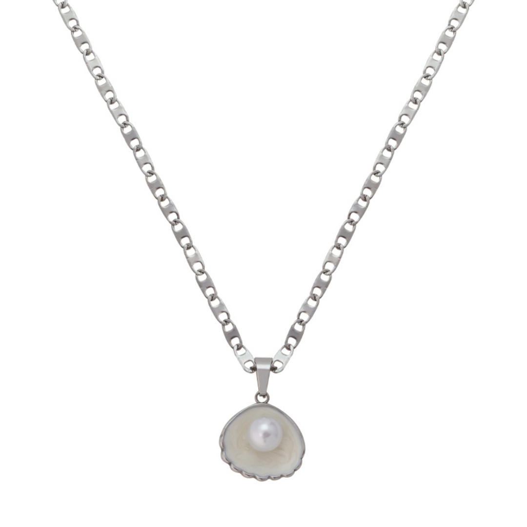 Meribella – Luxe Charm Necklace