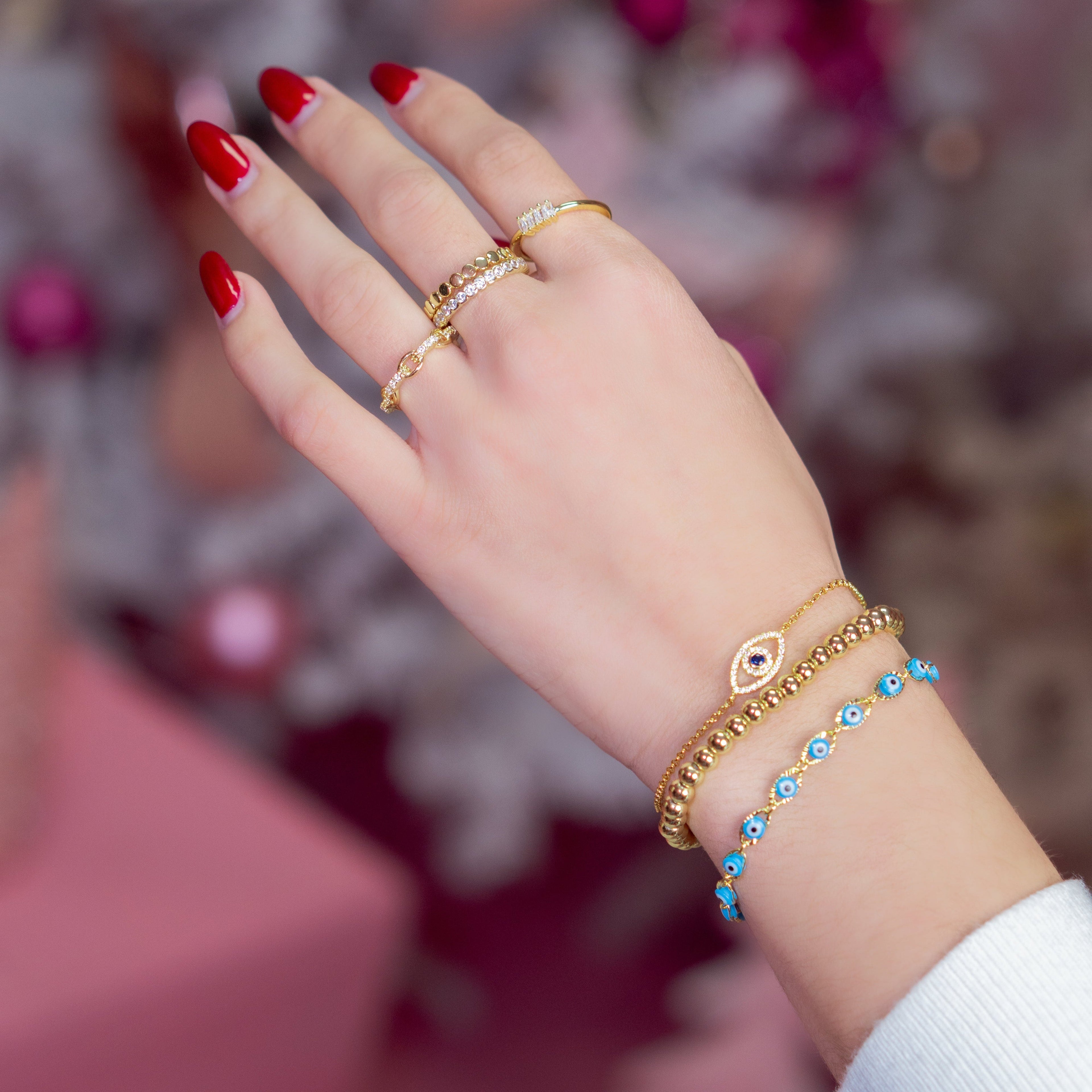 “Milos – Timeless Elegance in Comfort”