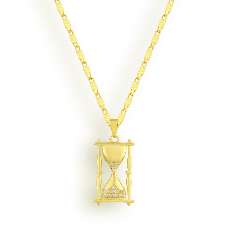 Timeless Elegance – Moment Necklace