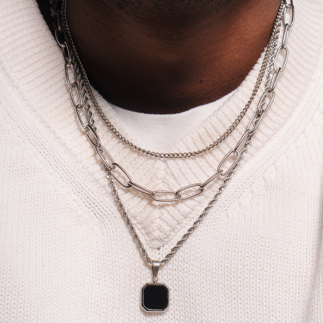 Onyx Radiance – Timeless Elegance Redefined
