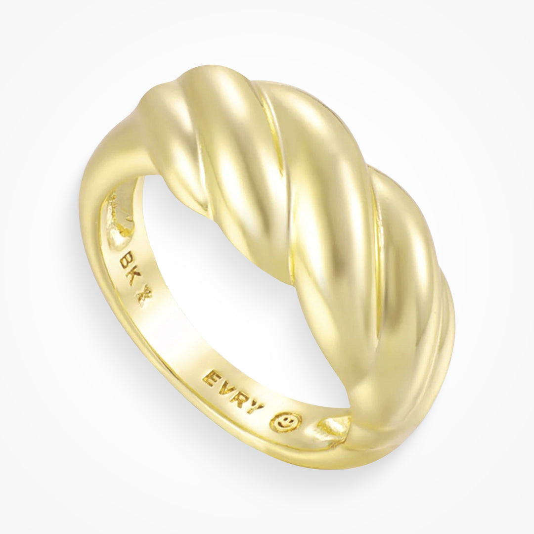 Seraphina – Luxe Swirl Ring Delight