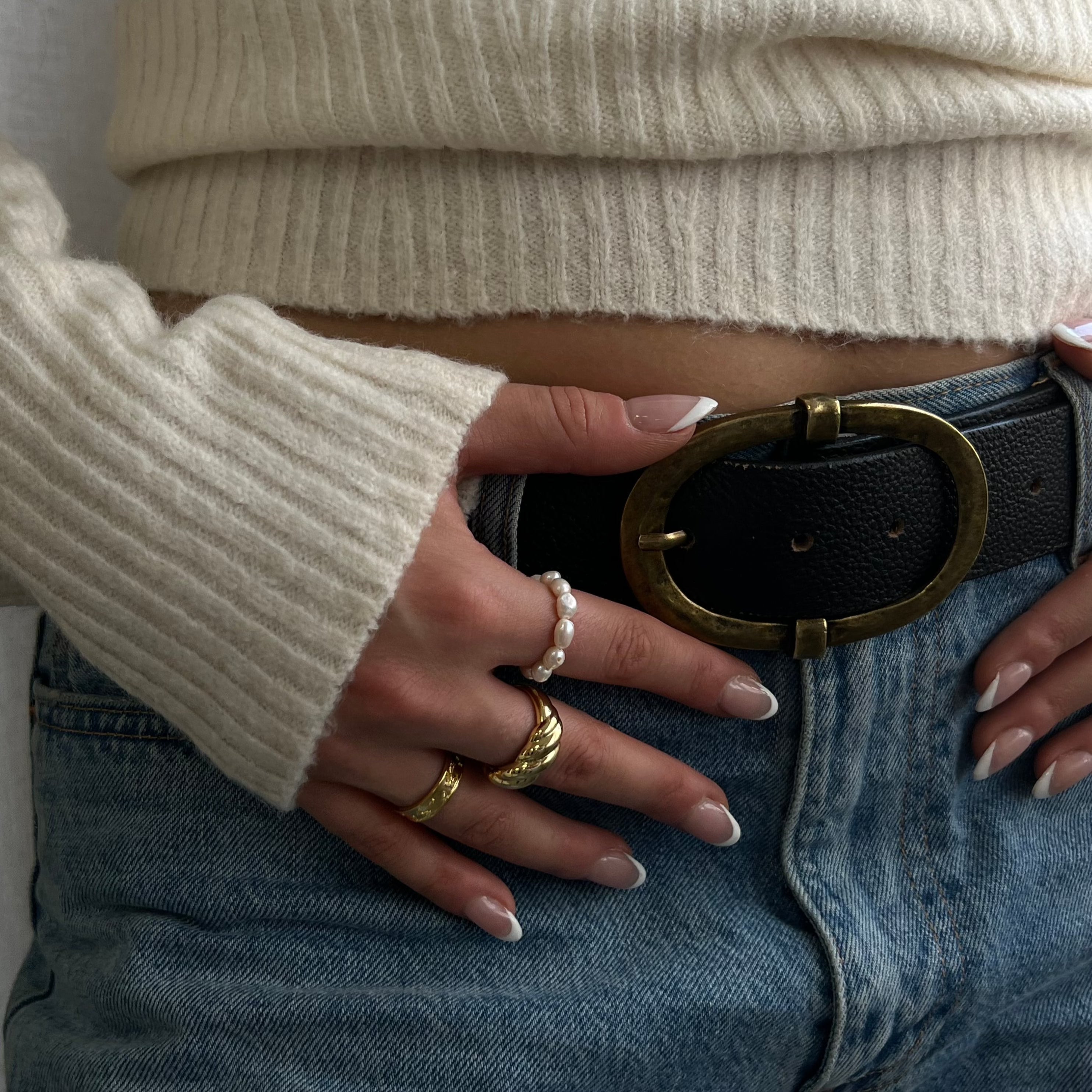 Celeste – Luxe Pearl Embrace