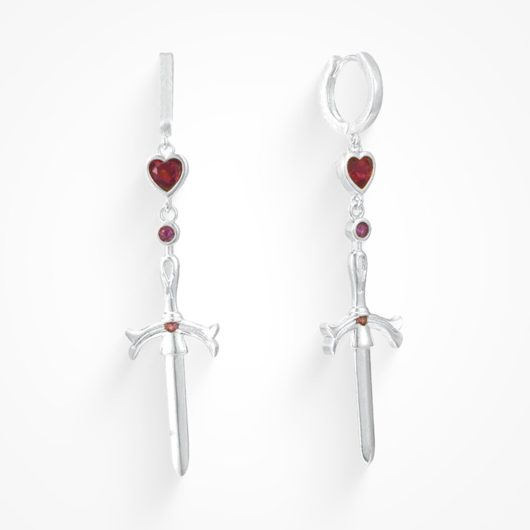 Regal Elegance – Queen of Hearts Earrings