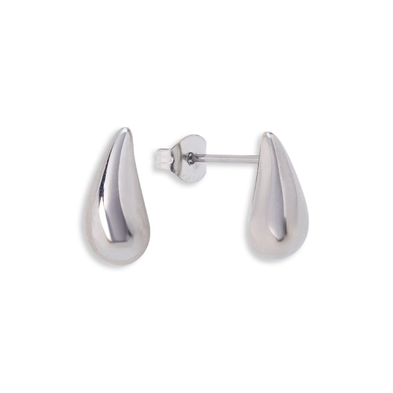 Raindrop Elegance – Timeless Chic Earrings