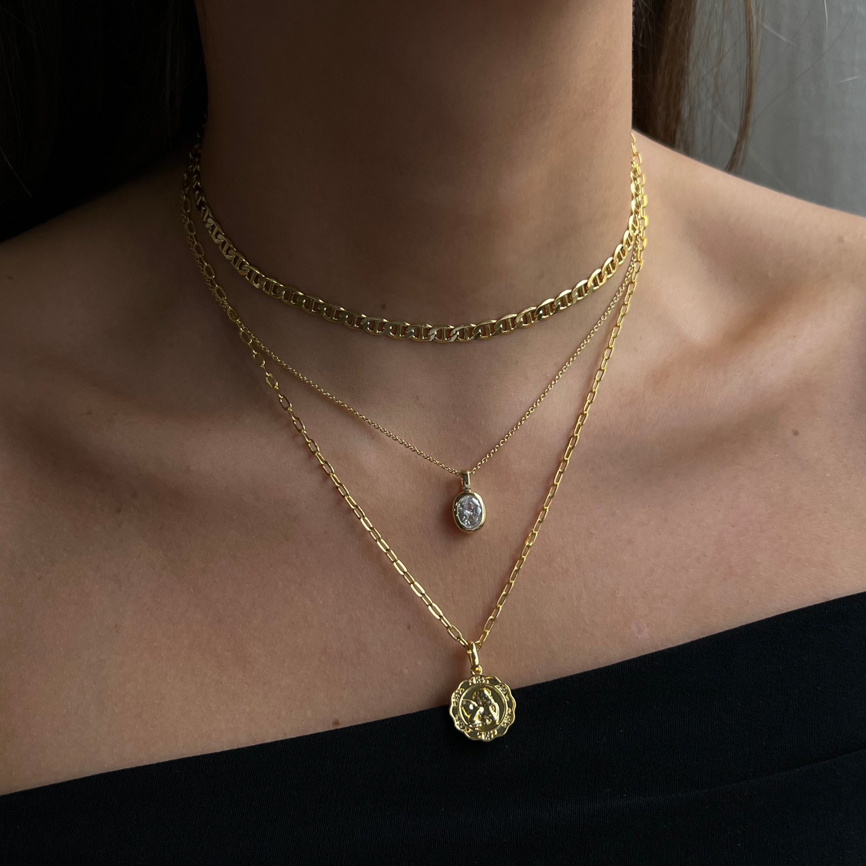 Romi – Timeless Elegance in Adornment