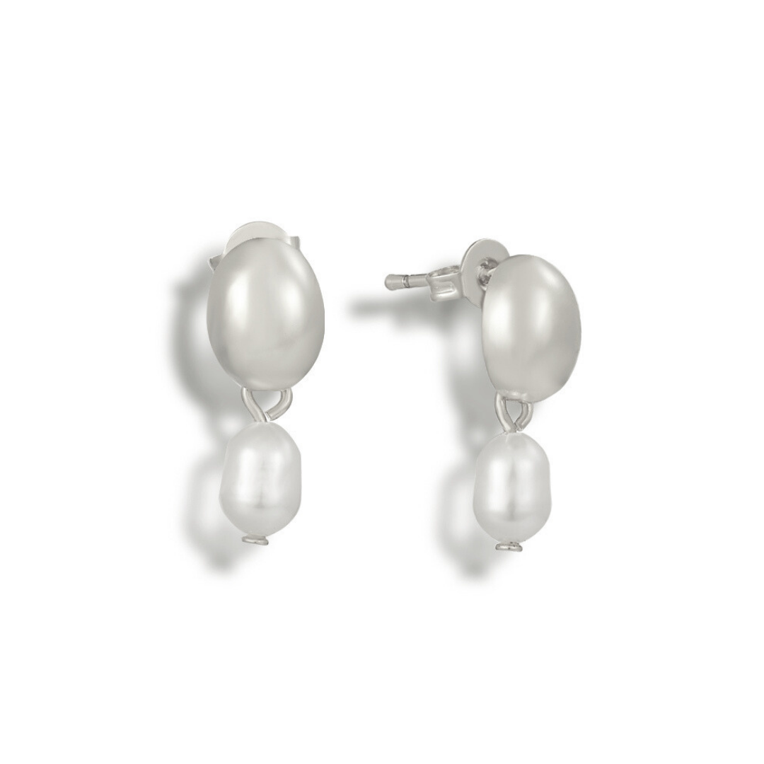 Coastal Charm – Luxe Seaside Earrings